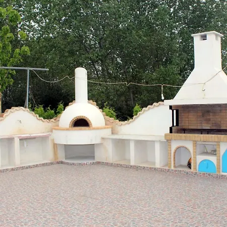 Yellow House דירה קאבוס