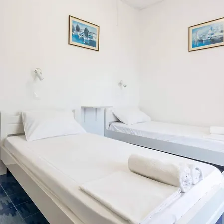 Appartement Yellow House Kávos